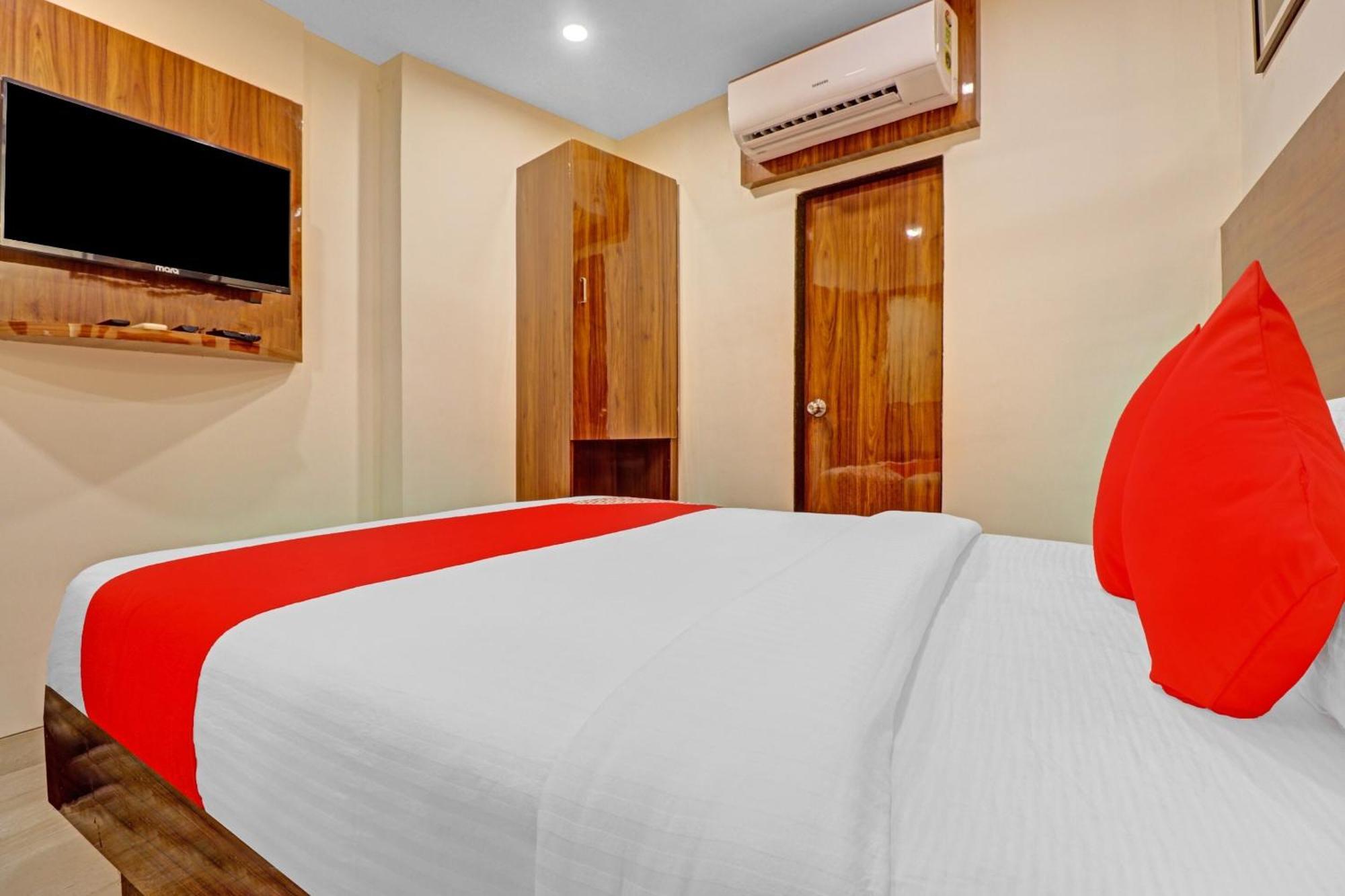 Hotel O Royal Park Мумбай Екстериор снимка